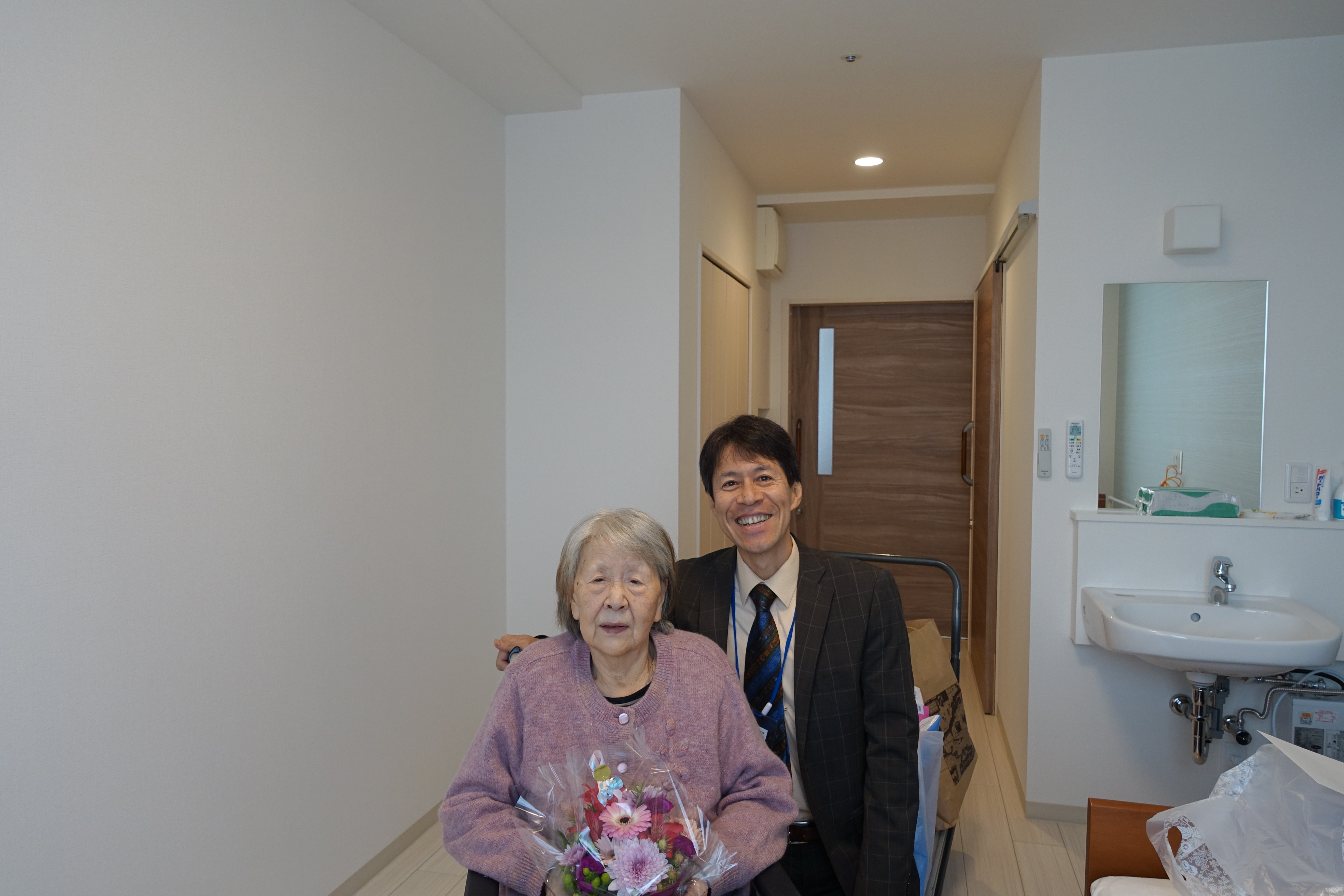 豊中市のサービス付き高齢者向け住宅にご入居されました！