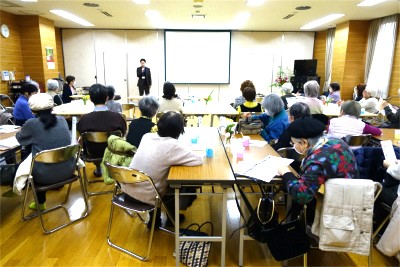 豊中市で「安心な高齢者施設の選び方」の講演会の講師をしました