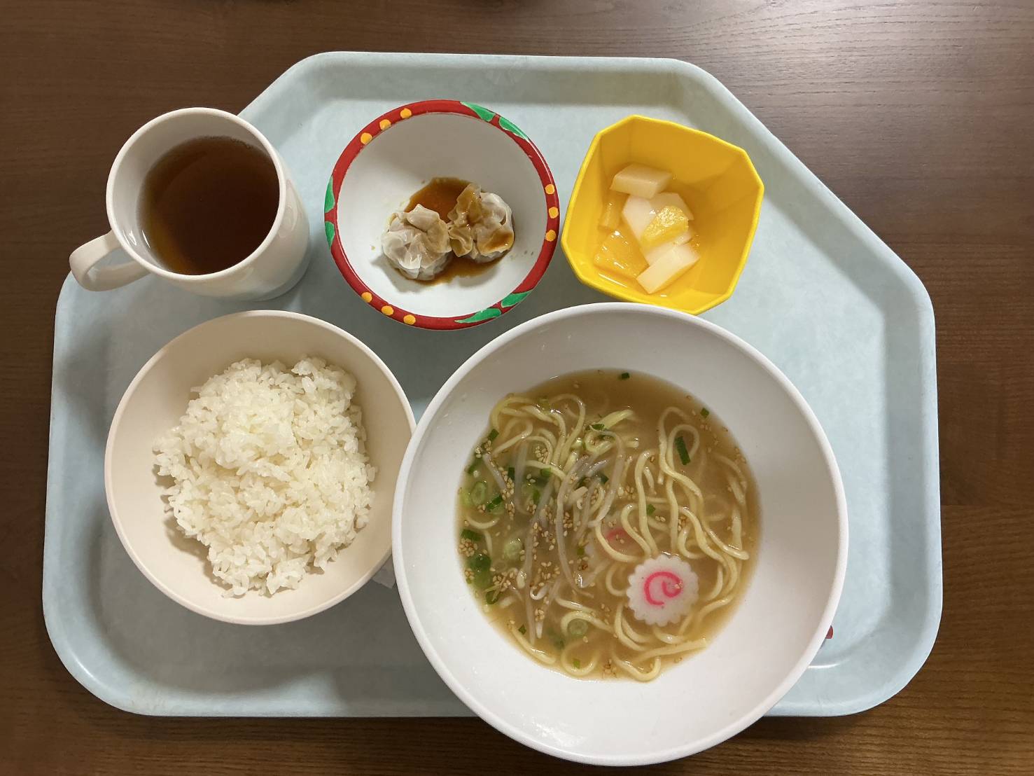 豊中市の老人ホームの見学で美味しいランチを試食させていただきました！