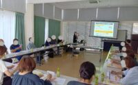 神戸市灘区でハッピータイムケアのスタッフが「安心できる高齢者施設の選び方」の講演会の講師をしました